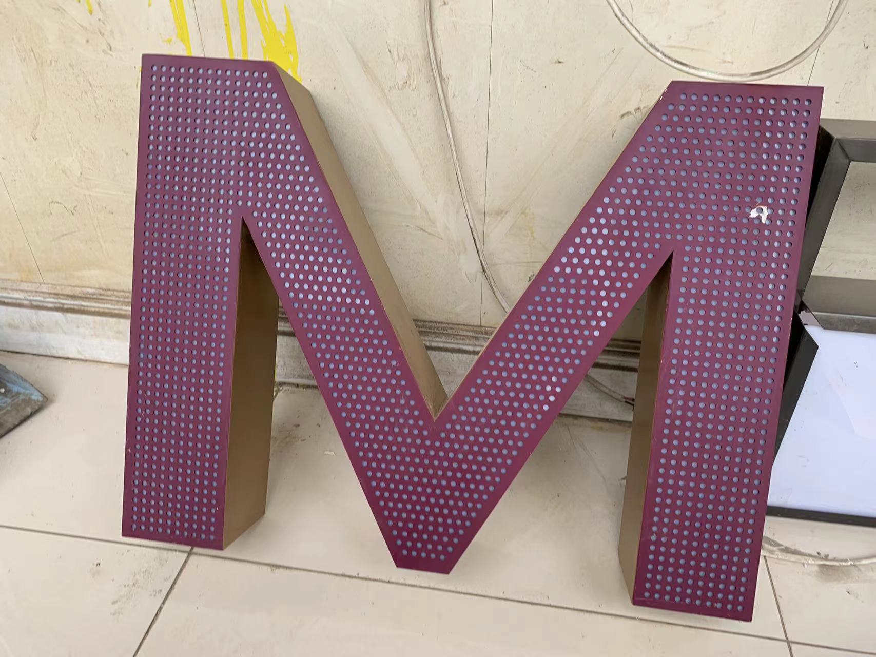 山東濟(jì)南夜景照明工程,樓體樓宇亮化工程,LED發(fā)光標(biāo)識工程,夜景景觀照明工程,夜景泛光照明,LED照明,LED發(fā)光字工程,亮化工程,LED外露發(fā)光字 山東濟(jì)南夜景照明工程,樓體樓宇亮化工程,LED發(fā)光標(biāo)識工程,夜景景觀照明工程,夜景泛光照明,LED照明,LED發(fā)光字工程,亮化工程,LED外露發(fā)光字