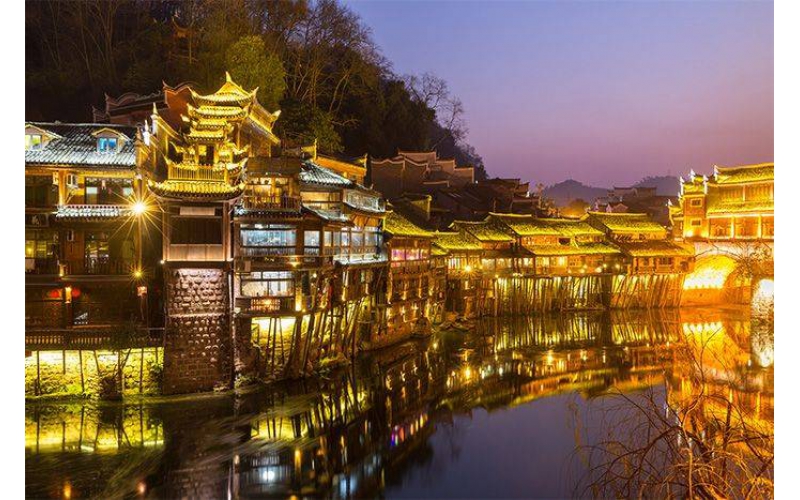 如何才能設(shè)計出貼合實(shí)際需求的古建筑亮化工程？